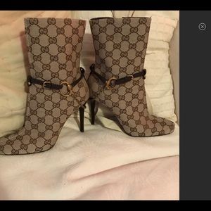 Vintage Gucci Boots fabulous condition! 💗